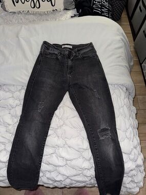 Women’s Black Distressed High-Rise Jeans